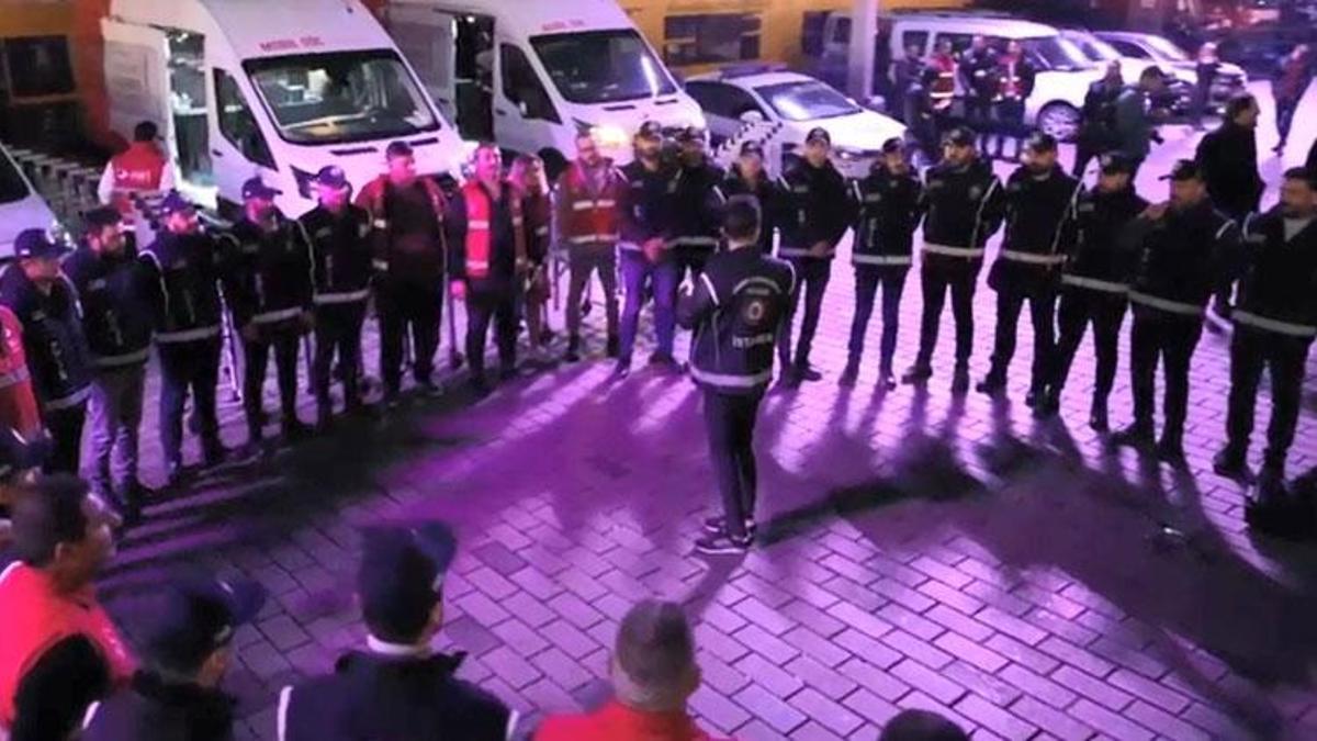 İstanbul, Ankara ve İzmir'de kaçak göçmen denetimi: 129 kişi yakalandı