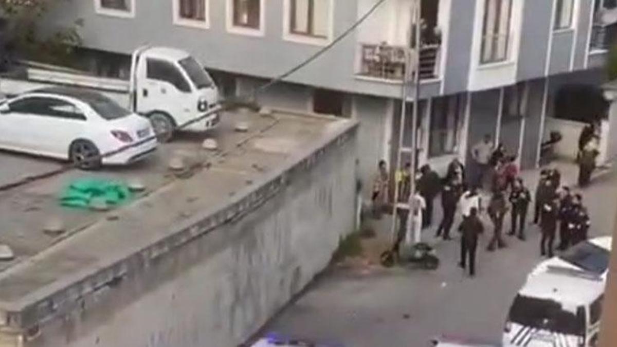 Ataşehir'de silahlı kavga: Baba ve kızı yaralandı