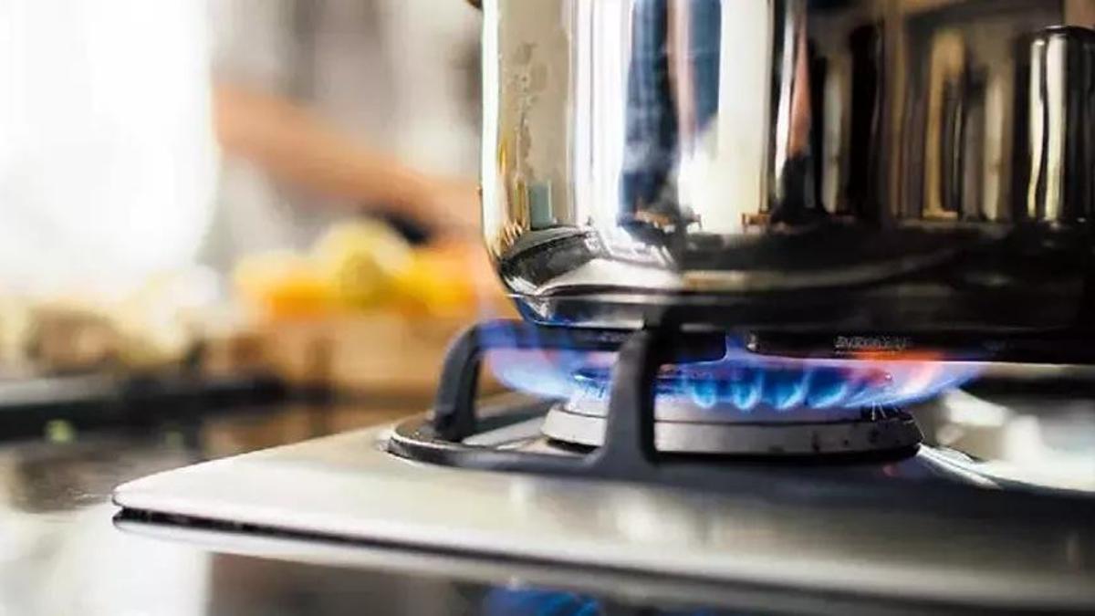 Aylık 438 TL doğal gaz yardımı var! e-devlet'ten başvuru yap, PTT'den yardımı al! Kimler doğal gaz yardımı alabilir?