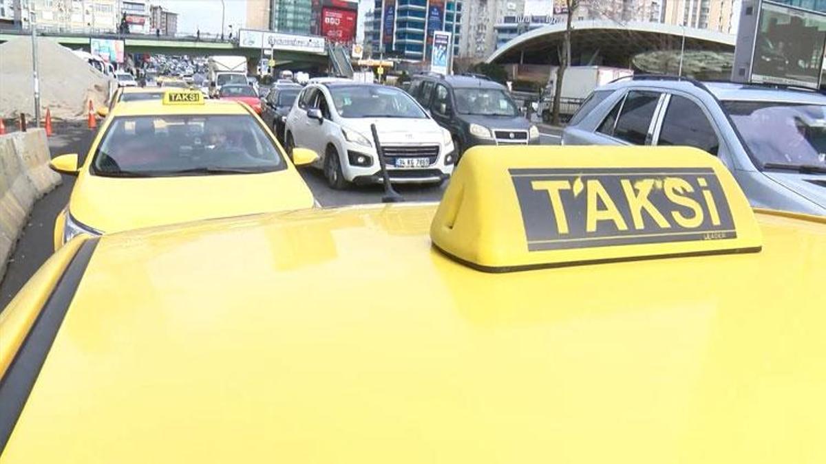 İstanbul Taksiciler Esnaf Odası Başkanı Aksu: İndi-bindi 120 lira olmalı