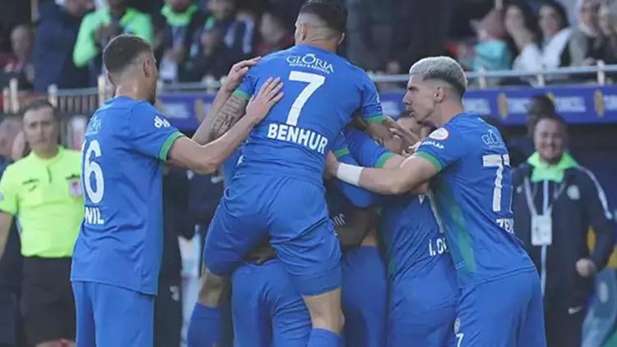 Çaykur Rizespor, Hatayspor engelini 2 golle aştı!