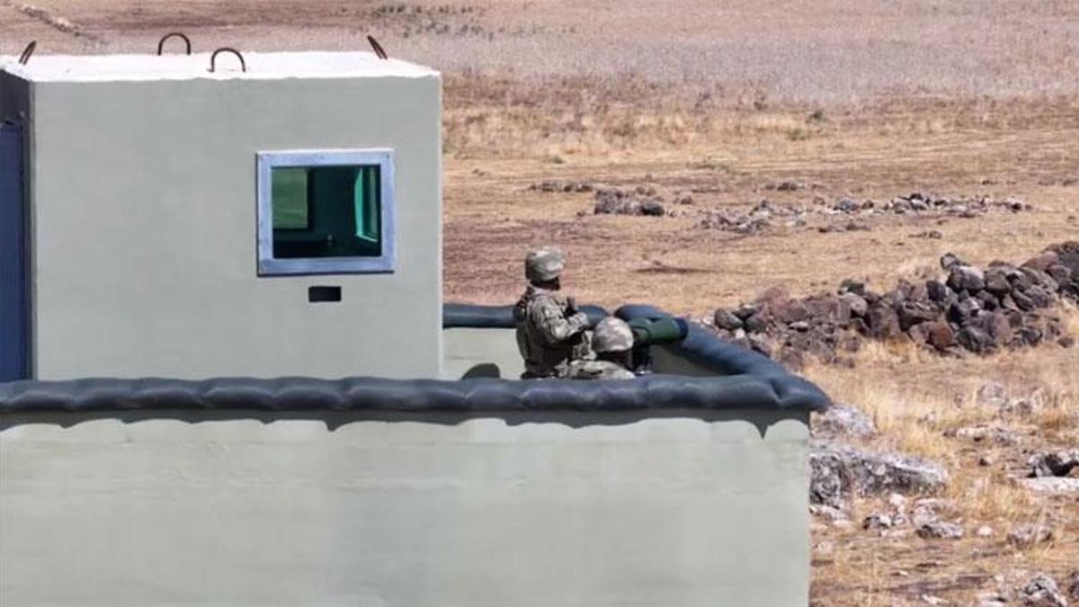 MSB: Suriye sınırında 1'i PKK/KCK/YPG mensubu 5 kişi yakalandı