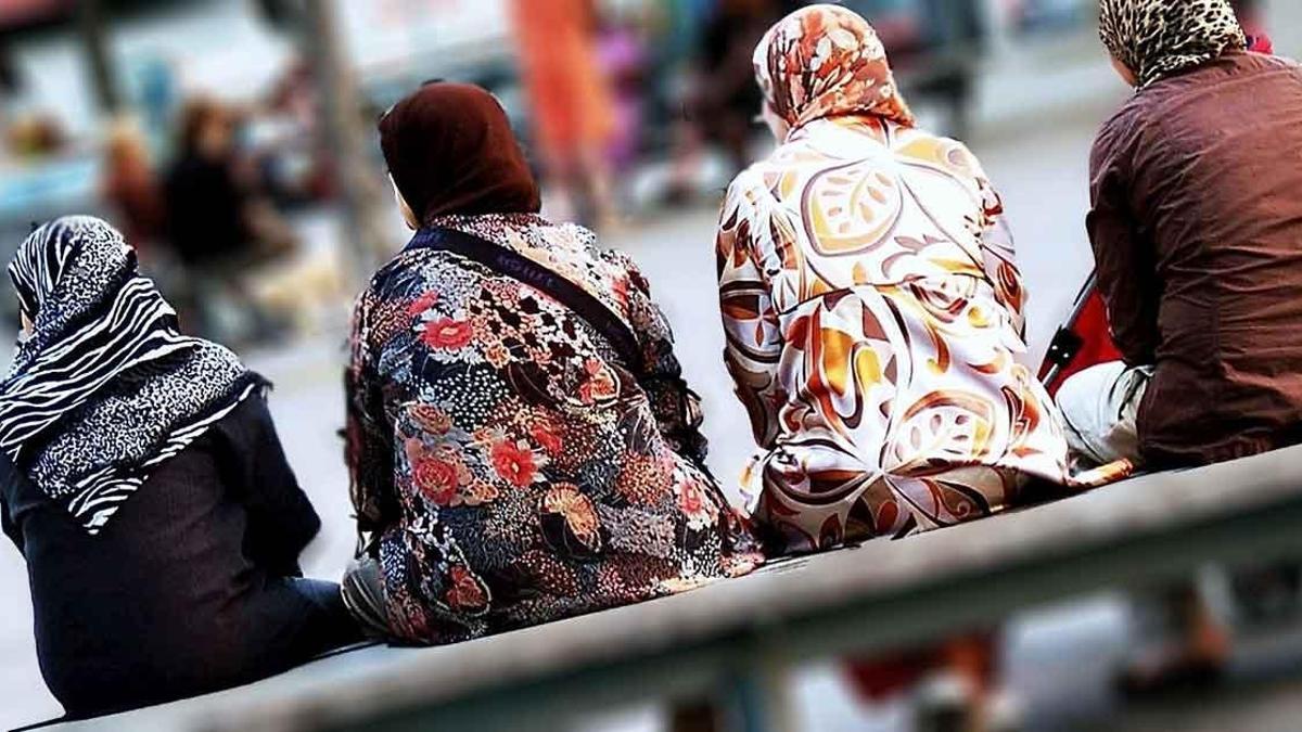 Rüyada Eski Komşuyu Görmek Ne Anlama Gelir? Rüyada Eski Komşuya Gitmek Nasıl Yorumlanır?