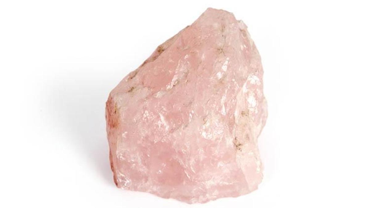 Pembe Kuvars Taşı Özellikleri Nelerdir? Pembe Kuvars Taşının En Bilinen Faydaları...