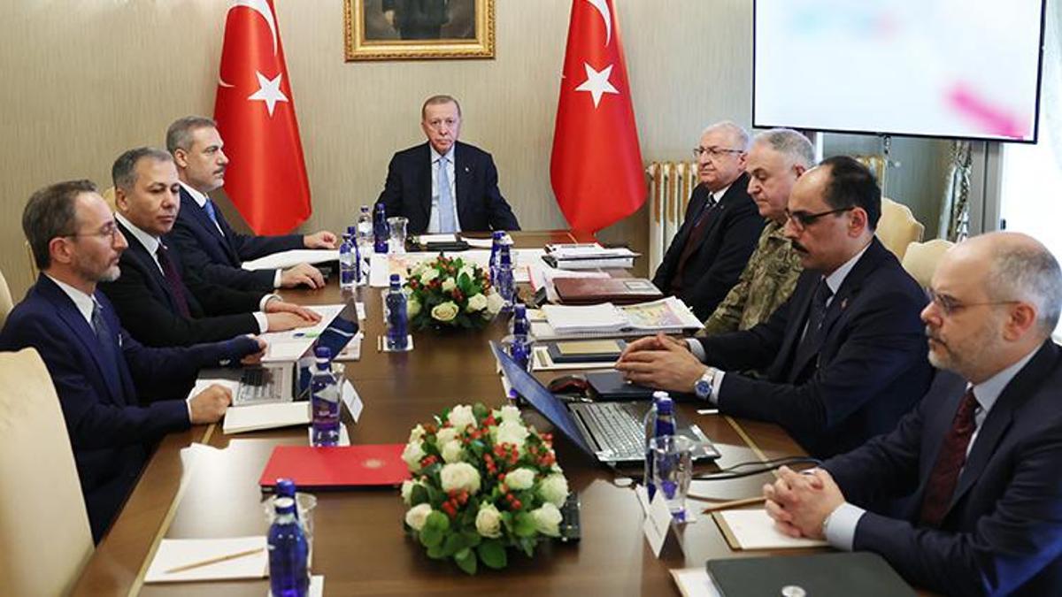 Erdoğan başkanlığındaki Dolmabahçe'deki tarihi zirve sonrası ilk açıklama: Teröristan'a izin verilmeyecek