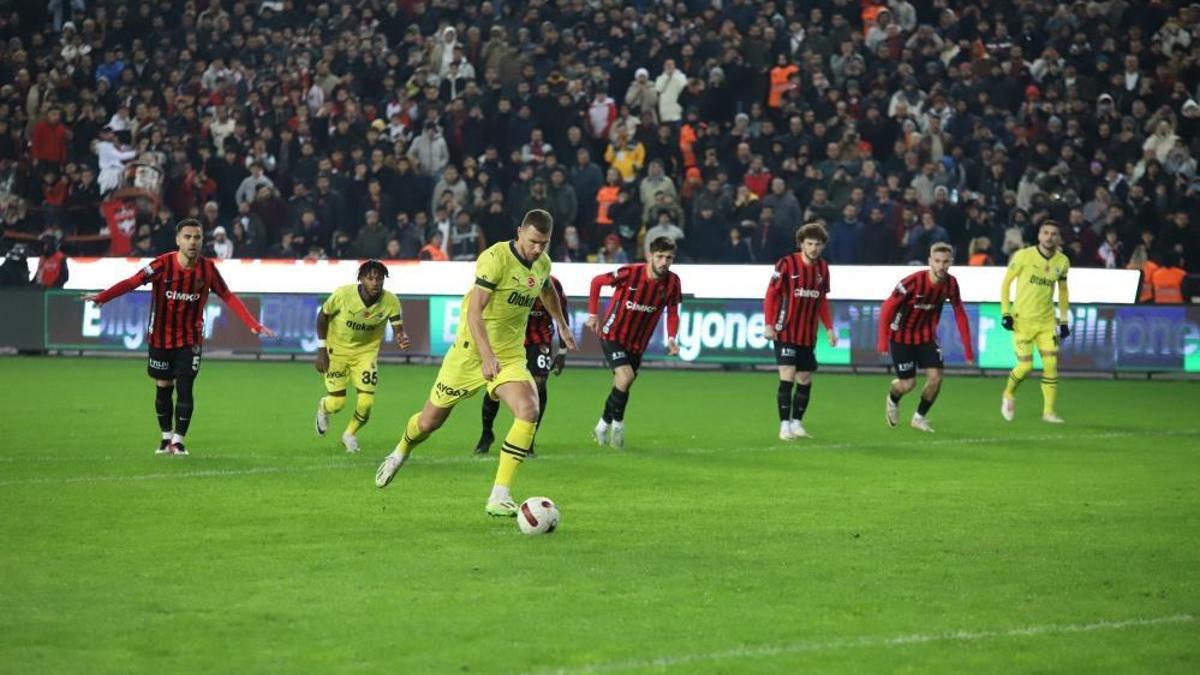 Fenerbahçe, zirveyi çok sevdi