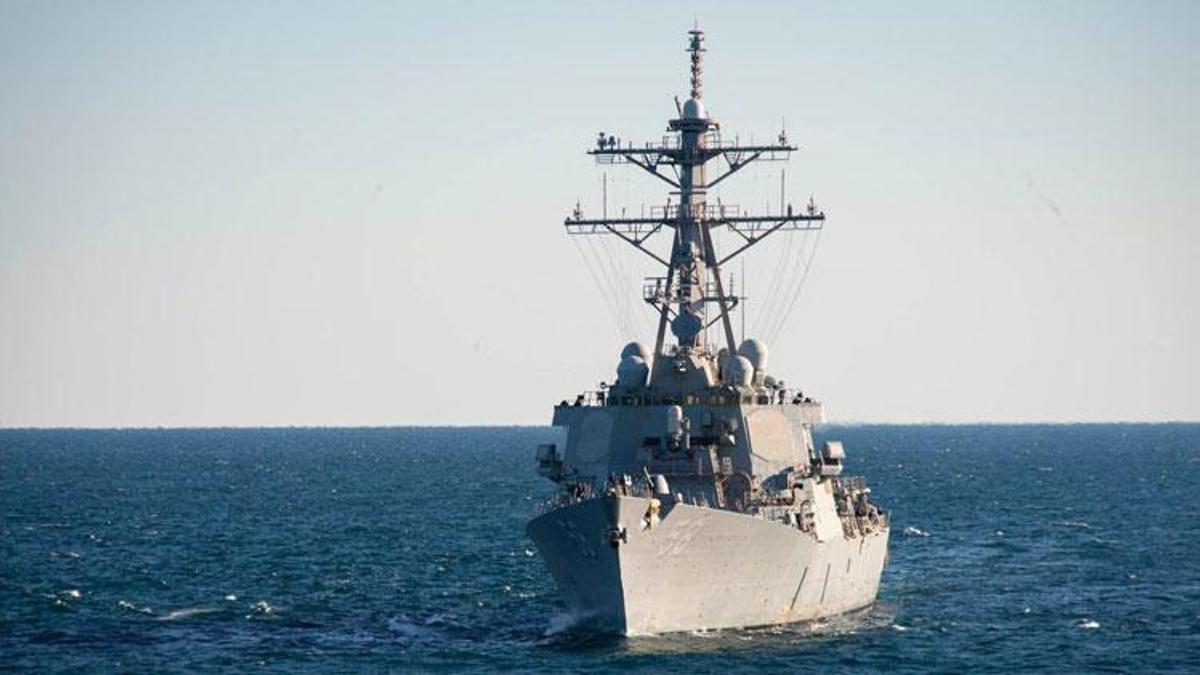 CENTCOM: Husiler, savaş gemisi USS Laboon’a seyir füzesi attı