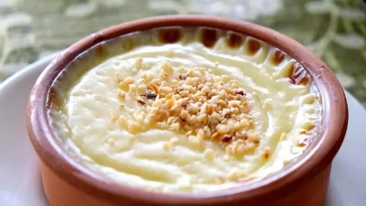 Rüyada Sütlaç Görmek Ne Anlama Gelir? Rüyada Sütlaç Yemek Nasıl Yorumlanır?