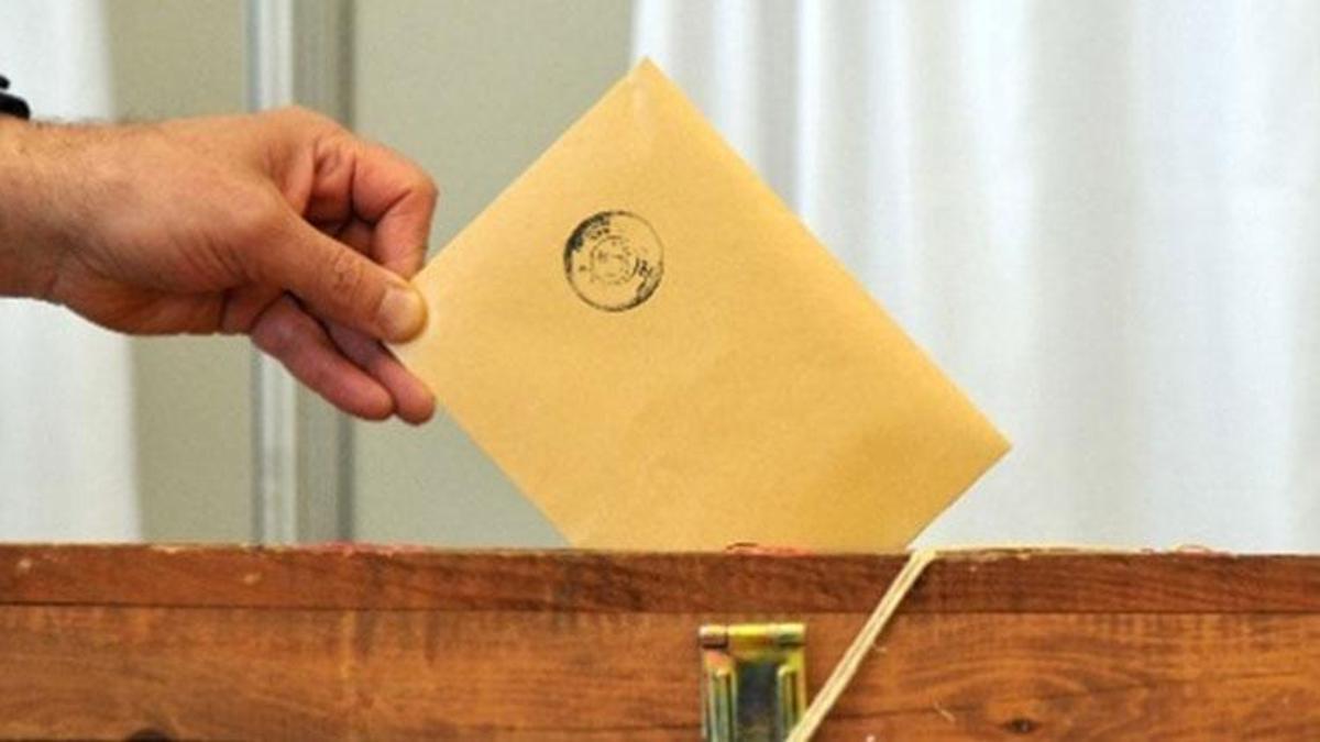 YSK Başkanı Yener'den yerel seçim açıklaması: 9 bilgiyle kontrol ediliyor