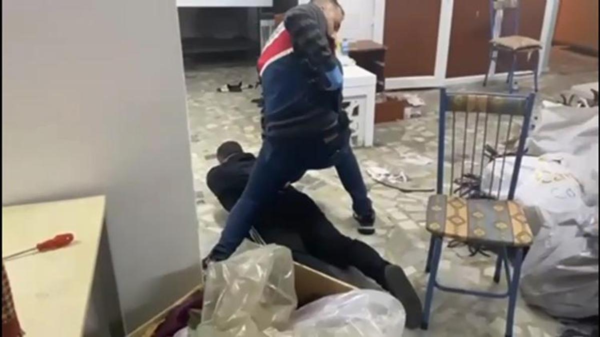 Silah kaçakçılarına yönelik 'Mercek' operasyonu! Gözaltılar var