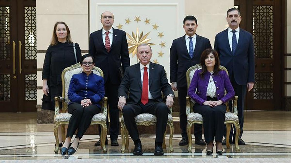 Cumhurbaşkanı Erdoğan'a büyükelçilerden güven mektubu