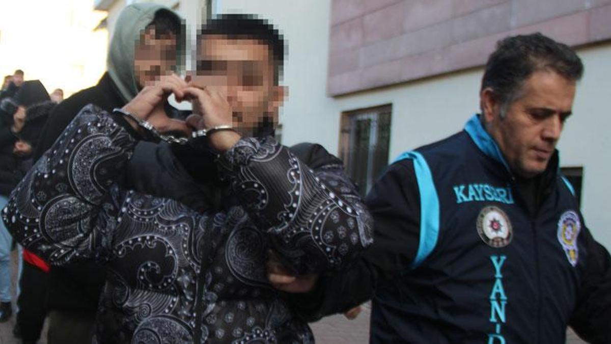 İşsizler adına banka hesabı açıp 223 milyonluk vurgun yaptılar!