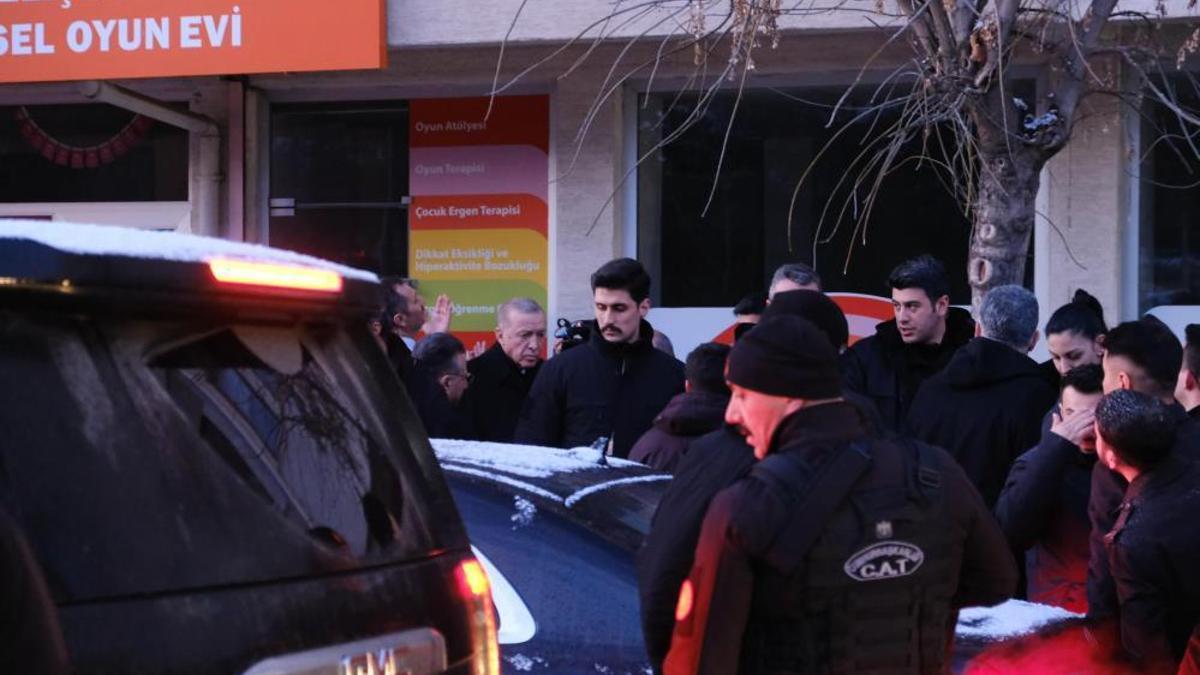 Cumhurbaşkanı Erdoğan, Eskişehir’de şehit ailesini ziyaret etti
