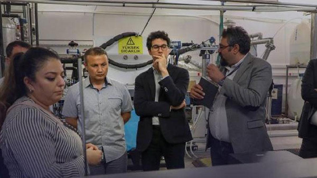 Bakan Kacır, 'gMETAL' deneyinin tanıtımını paylaştı
