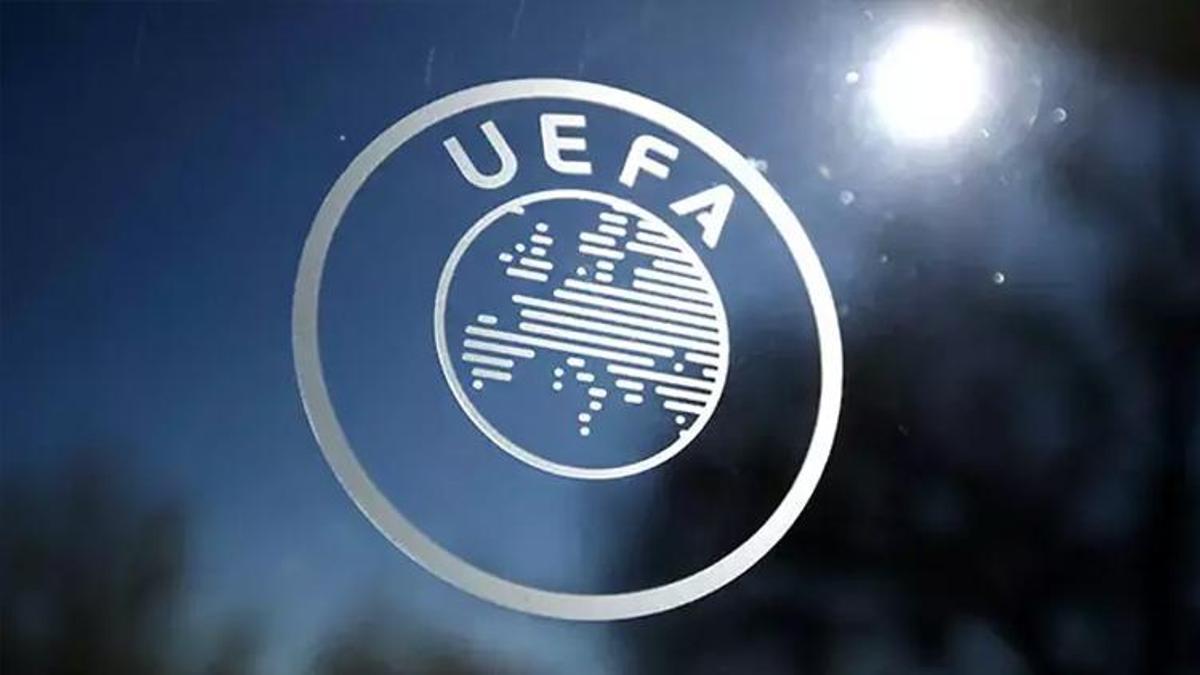 UEFA'dan Fenerbahçe ve Galatasaray'a ceza!