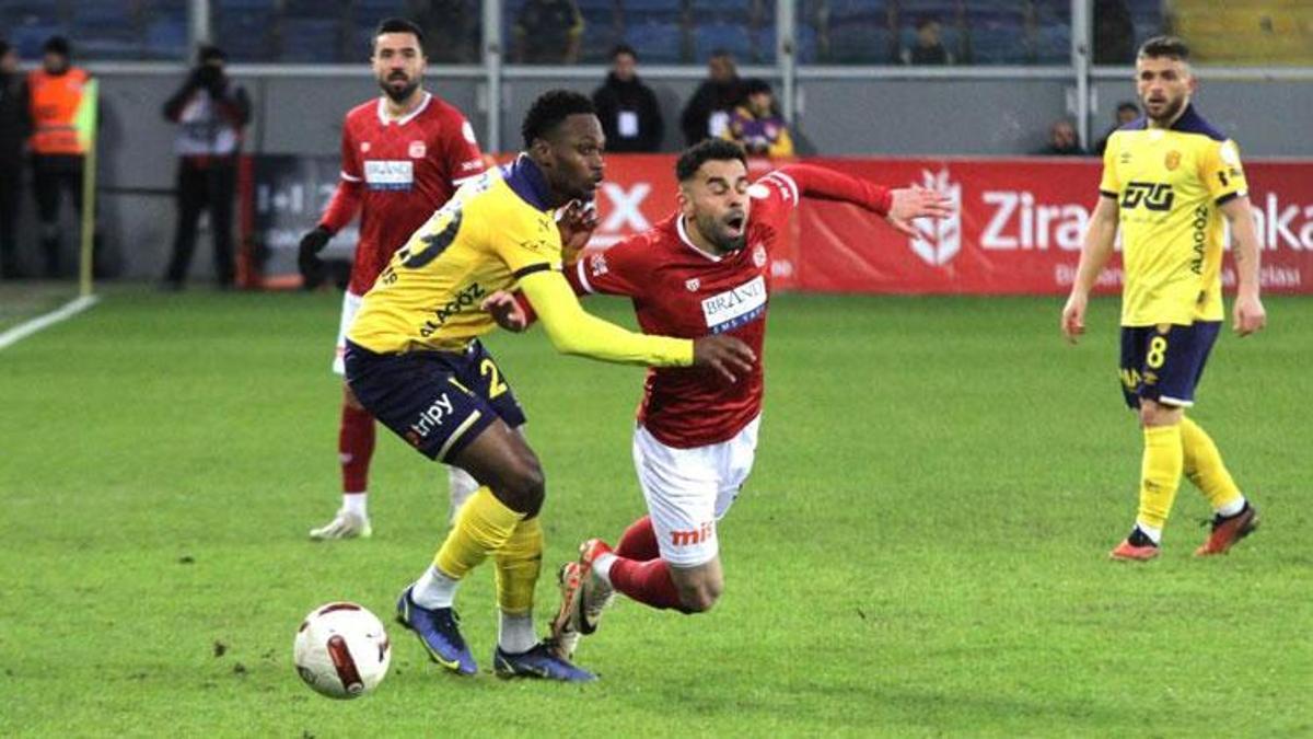 MKE Ankaragücü ile Sivasspor puanları paylaştı