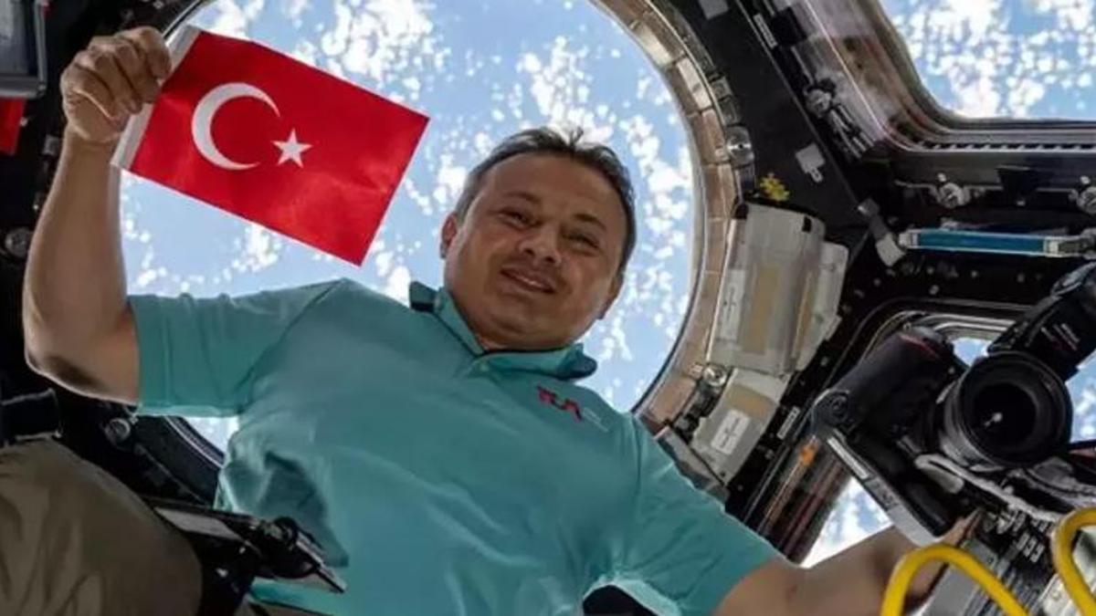 Alper Gezeravcı'nın dönüş yolculuğu ertelendi