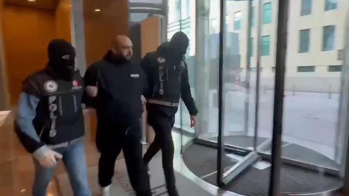 Kırmızı bültenle aranan uyuşturucu kartelinin elebaşı yakalandı