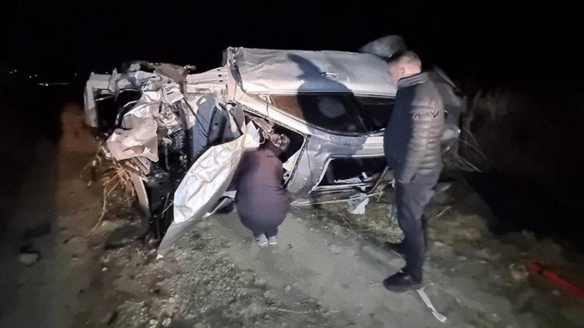 Asker eğlencesi dönüşü kaza: 2 ölü, 1 yaralı