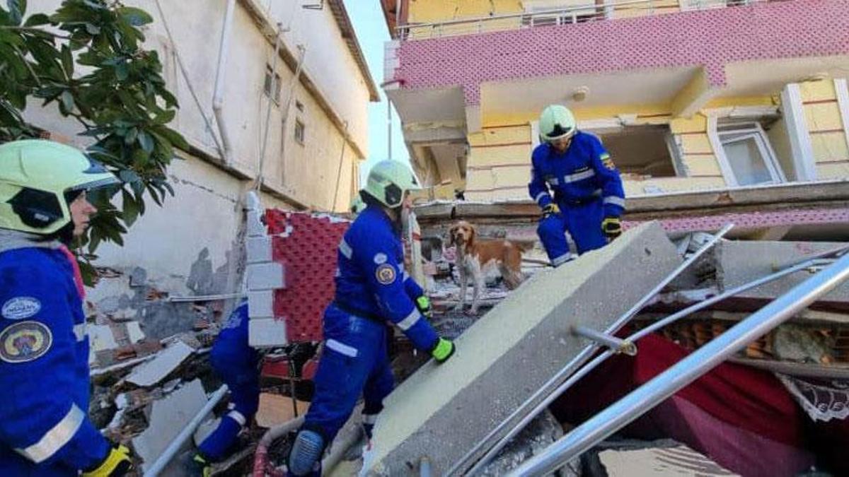 Yabancı büyükelçiliklerden 6 Şubat paylaşımları