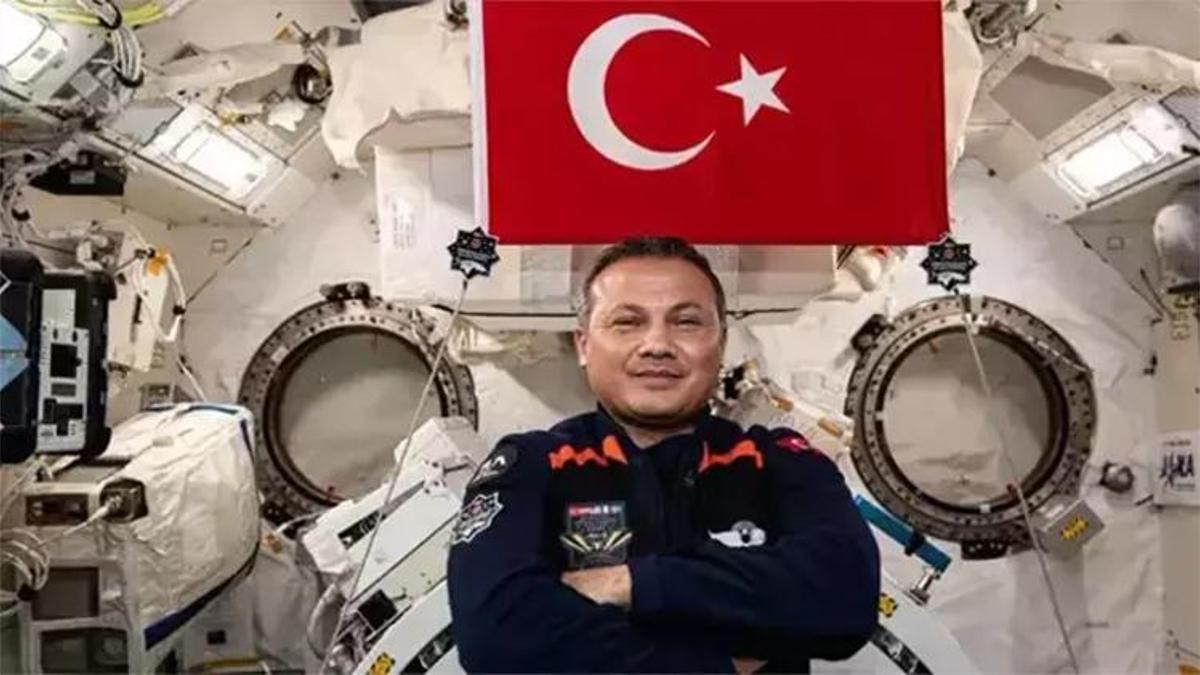 Alper Gezeravcı'nın dönüş saati belli oldu