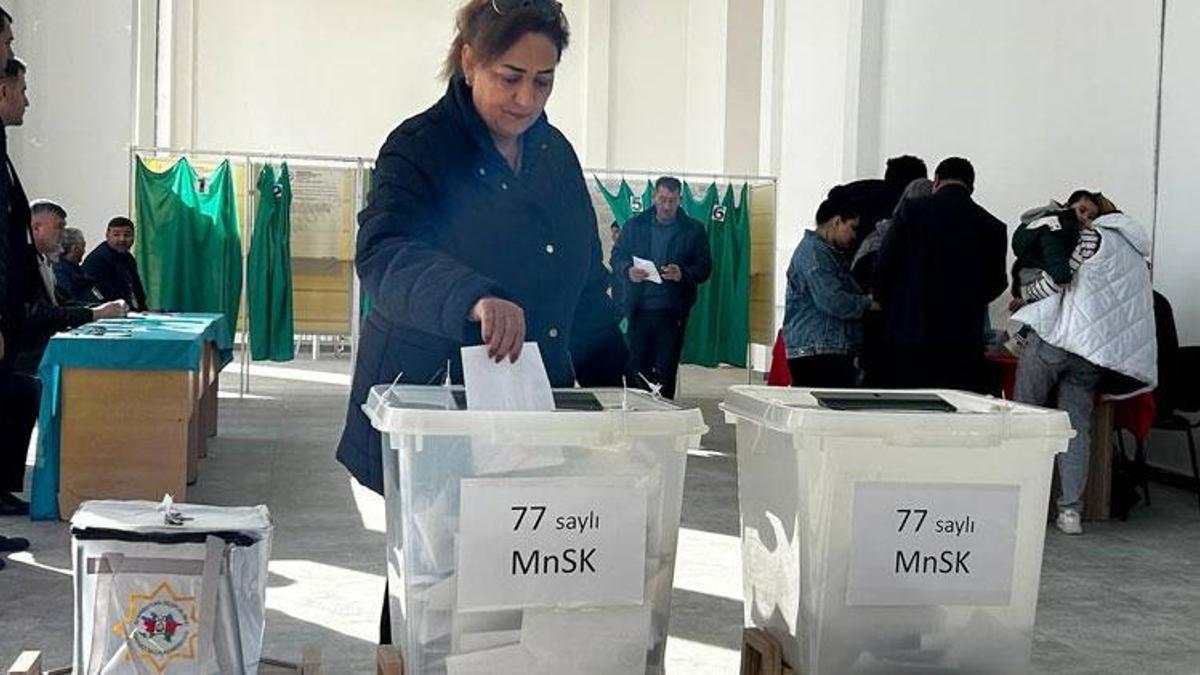 Azerbaycan’da seçim heyecanı! İşgalden kurtarılan Karabağ'da 30 yıl sonra ilk oylar kullanıldı