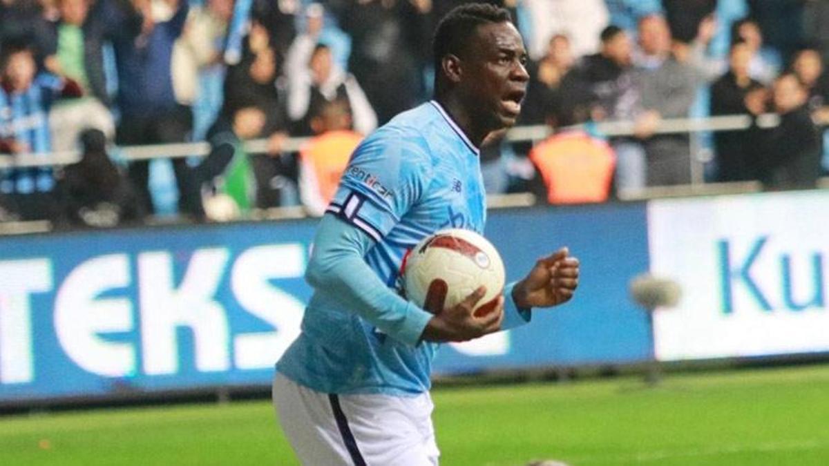 Balotelli evine geri döndü: 104 gün sonra gol sevinci yaşadı