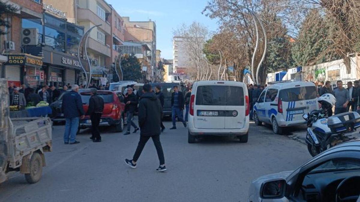 Diyarbakır'da silahlı kavga! 1 kişi öldü, kulüp başkanı ile bir vatandaş yaralandı