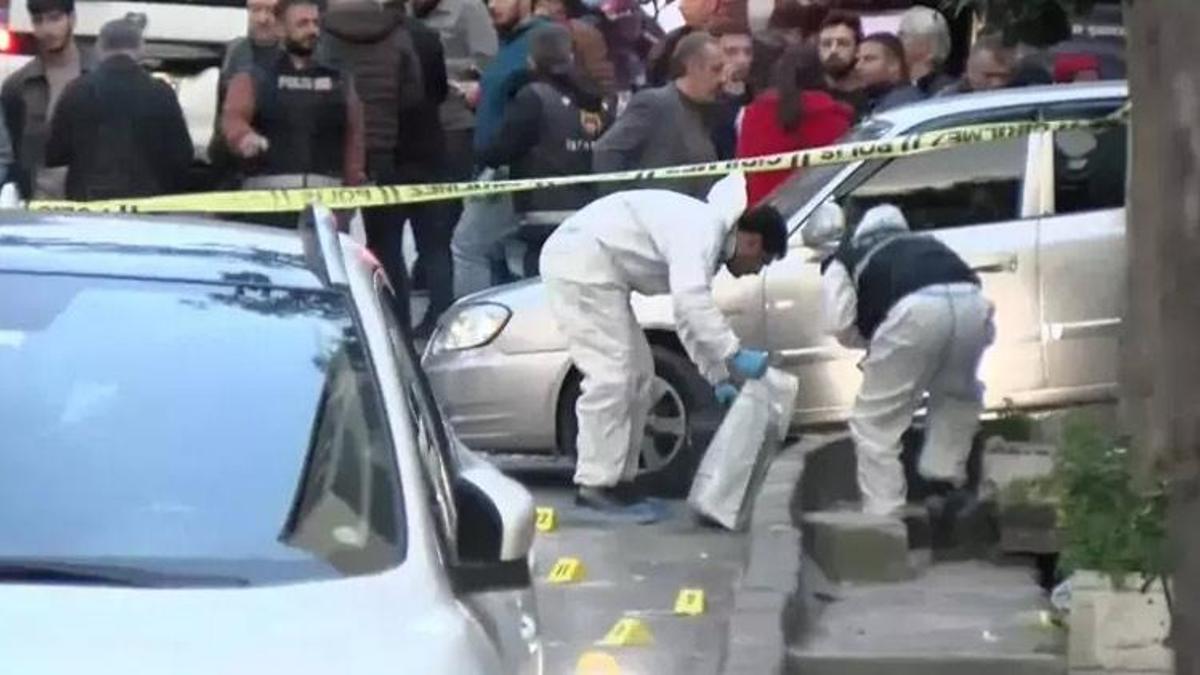 AK Parti programına saldırıda yeni gözaltılar var! Bakan Tunç duyurdu