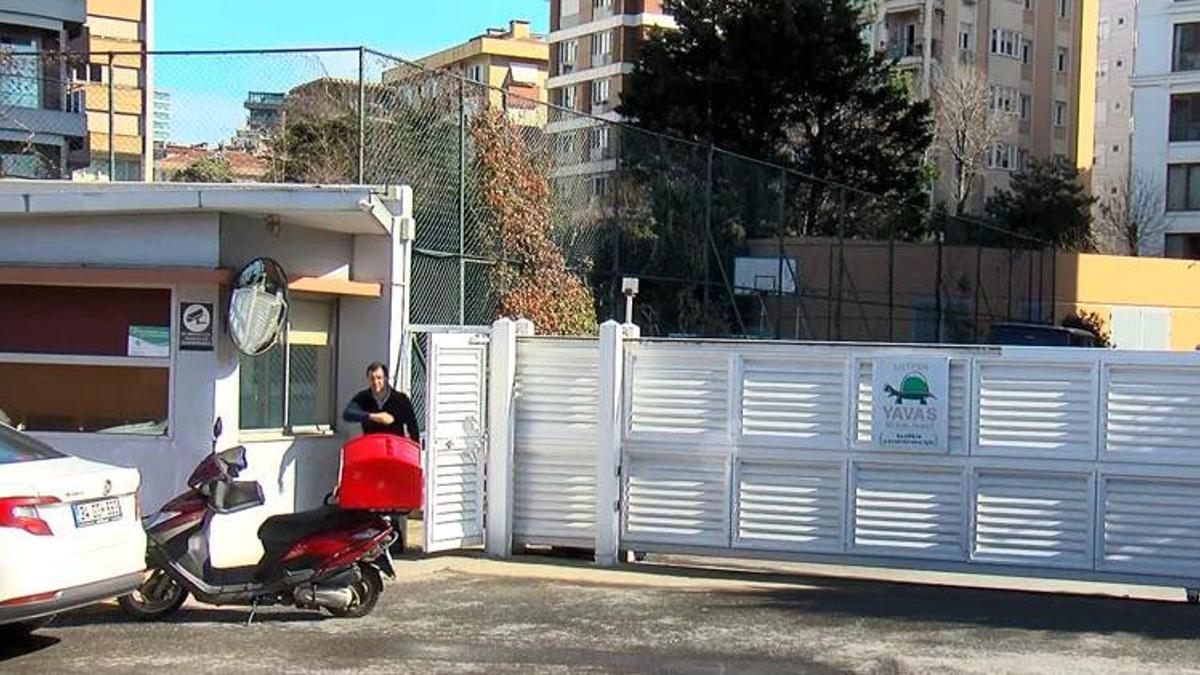 Sitede kuryelere tepki çeken asansör uygulaması! Görüntüleri sosyal medyadan paylaştılar: Sekizinci sınıf insan muamelesi