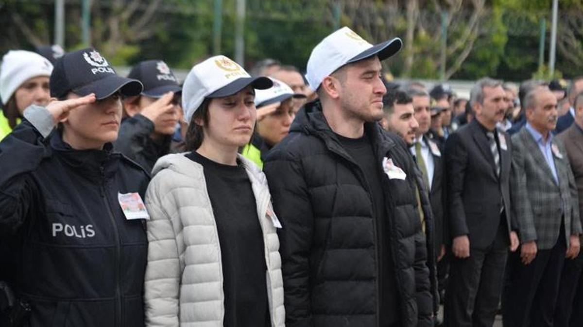 Kalp krizinden vefat eden babaları için gözyaşı döktüler! Acı veda