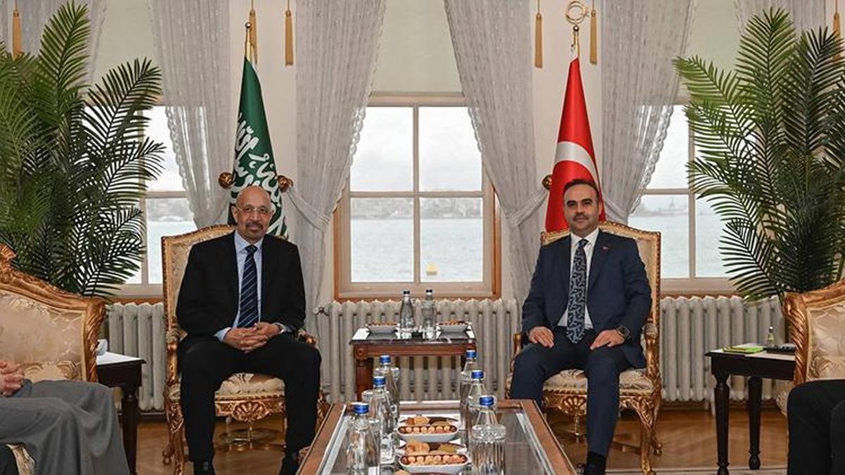 Bakan Kacır: Suudi Arabistan ile karşılıklı yatırımların artırılması için çalışacağız