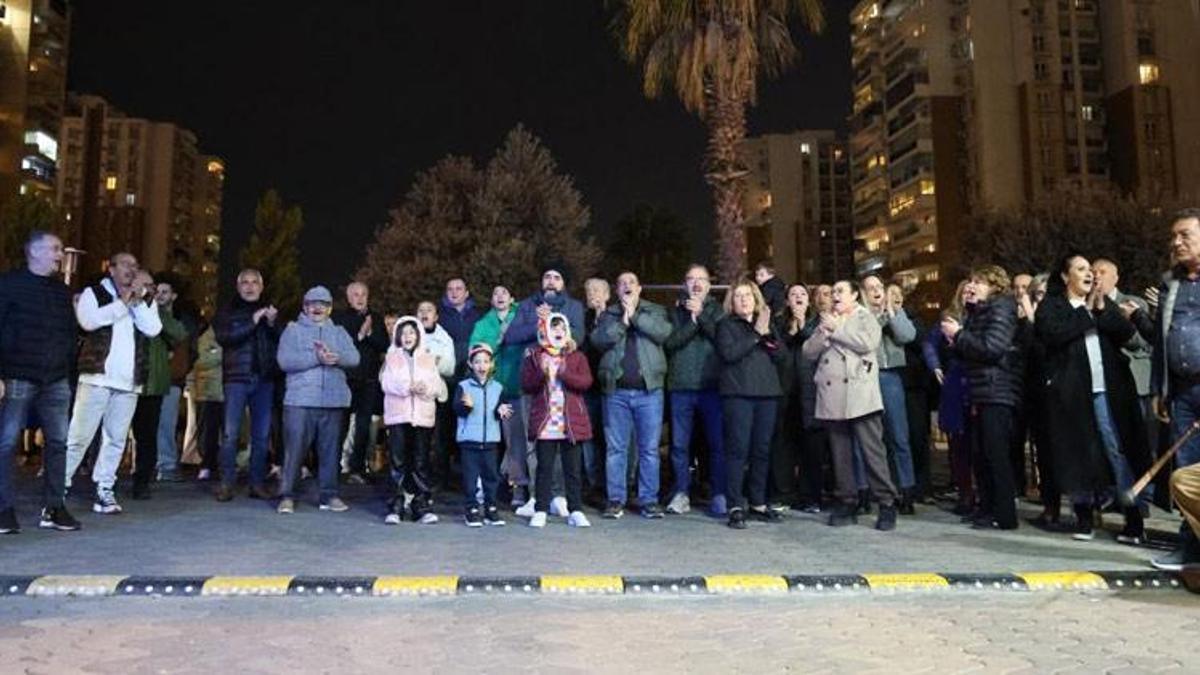 Milyonlarca liralık alelacele ihaleler yüzlerce site sakinini isyan ettirdi! Milyonlar havada uçuştu