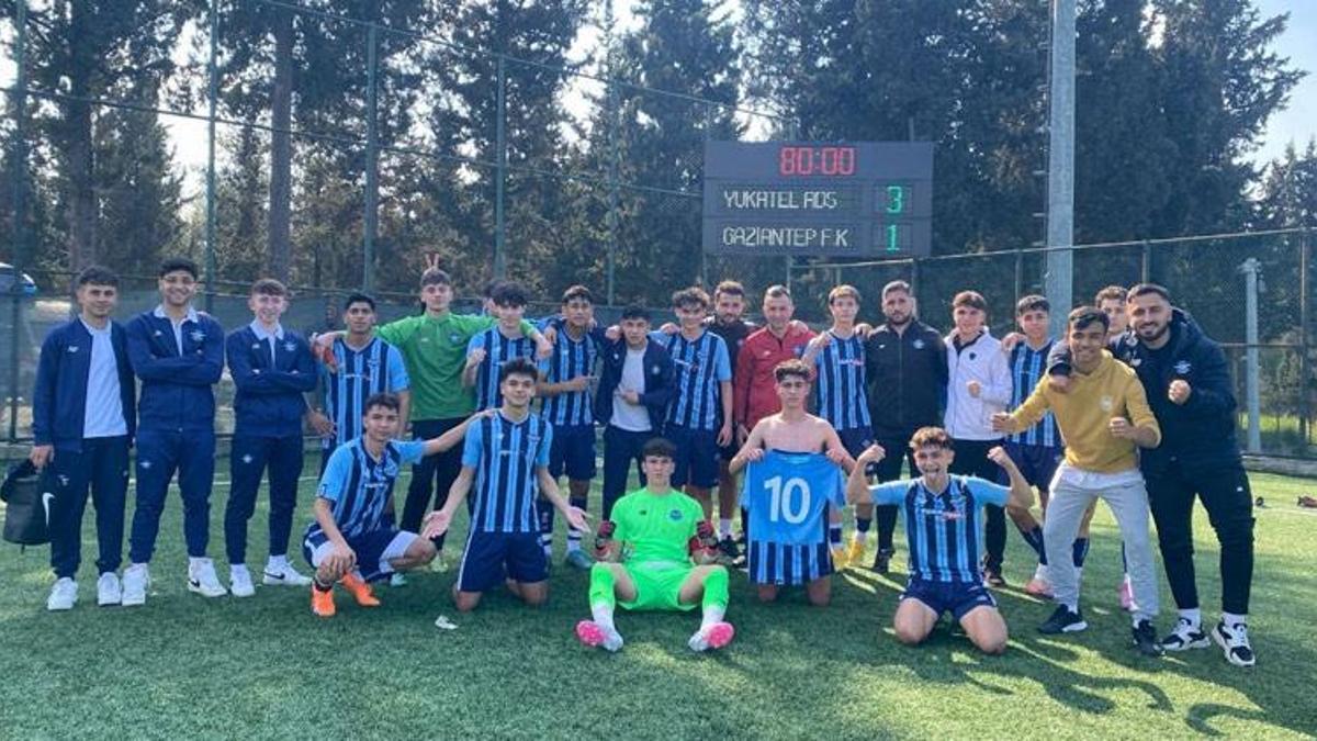 Altyapıda önemli başarı: Adana Demirspor 3 puanı 3 golle kazandı