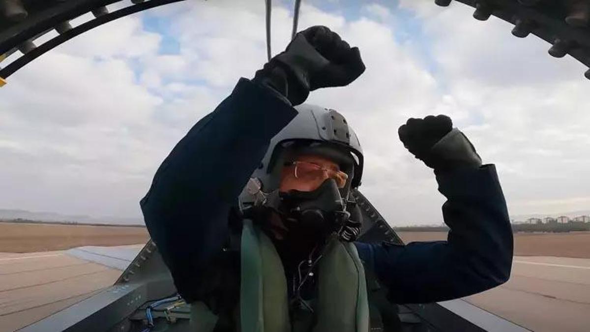 Pilot Barbaros Demirbaş kimdir? KAAN pilotu Barbaros Demirbaş’ın rütbesi