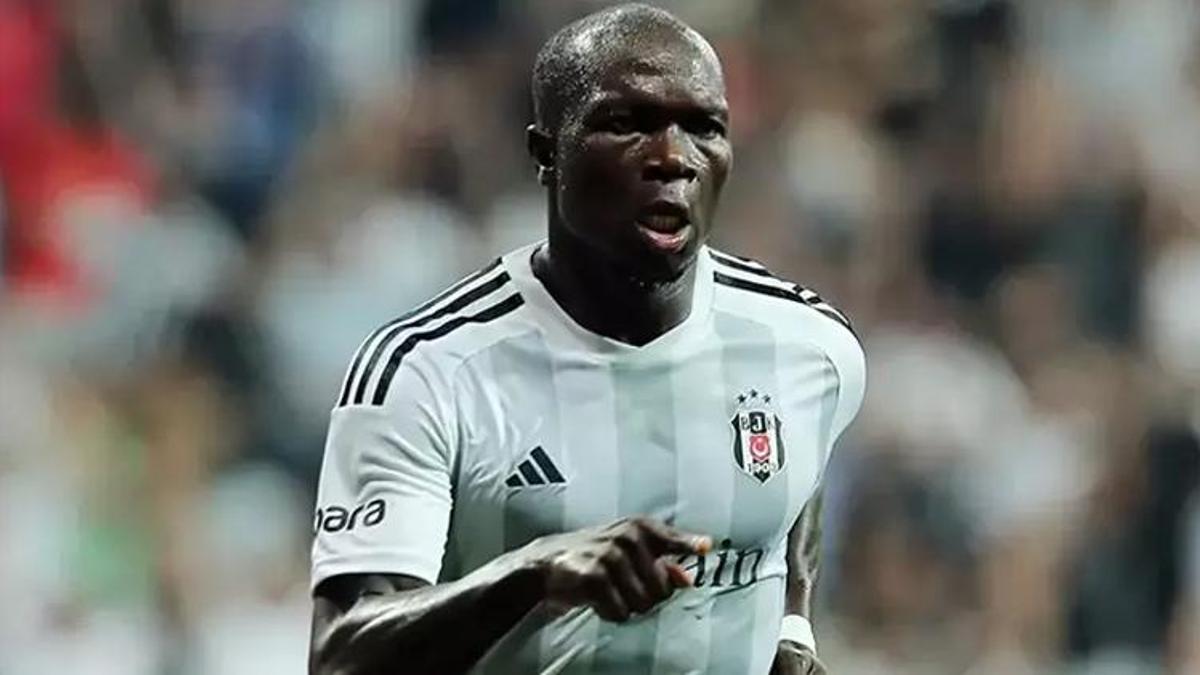 Beşiktaş'ta derbi öncesi Aboubakar ile özel görüşme
