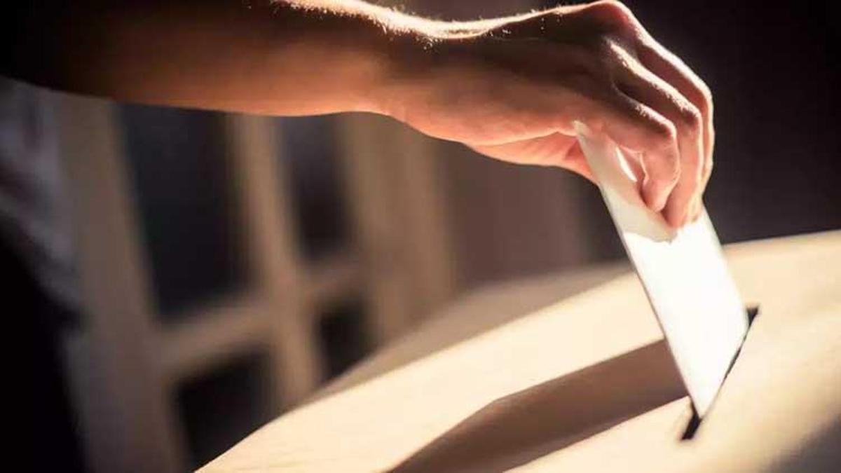 Seçim görevine gitmemenin cezası nedir? Seçim görevine gitmeyen memur ceza alır mı, seçim görevine gidilmezse ne olur?