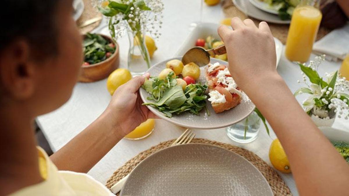 Tuz, şeker, pişirme teknikleri! Uzman isimden sağlıklı beslenme uyarısı