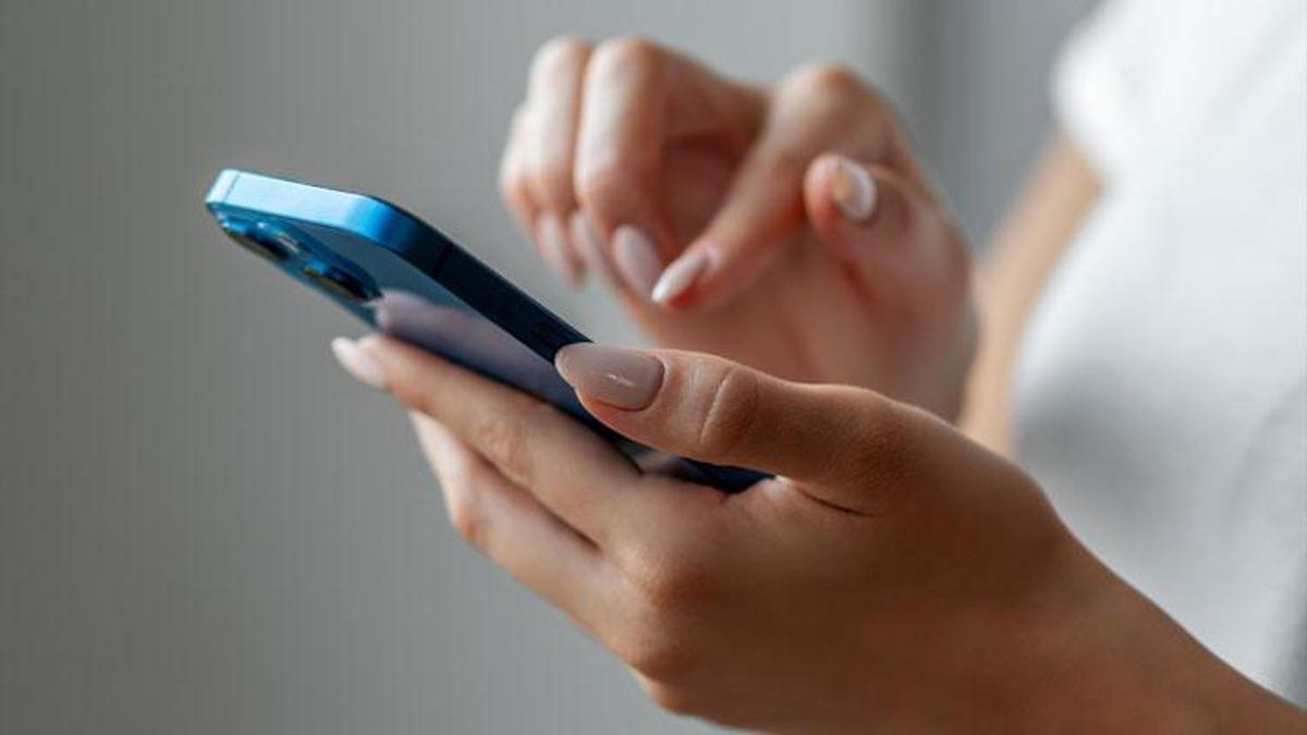WhatsApp yazışmaları için AYM'den emsal karar! Mesajları nedeniyle işten çıkarılmıştı