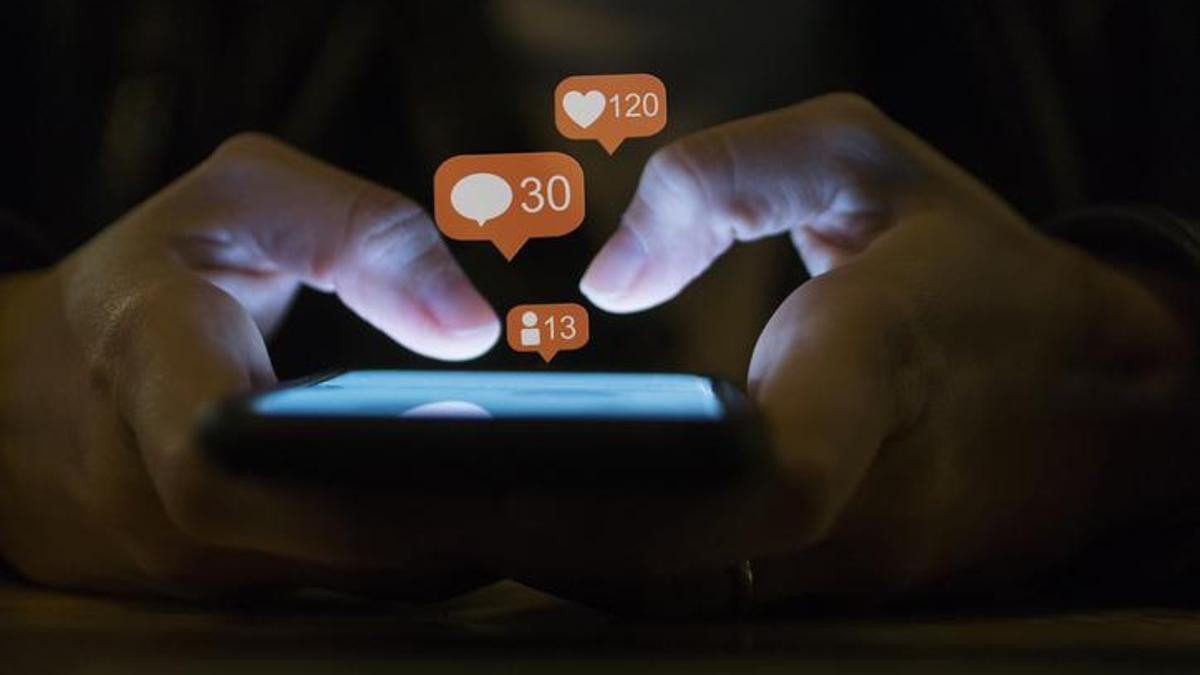Facebook ve Instagram'a erişim sorunu yaşanıyor