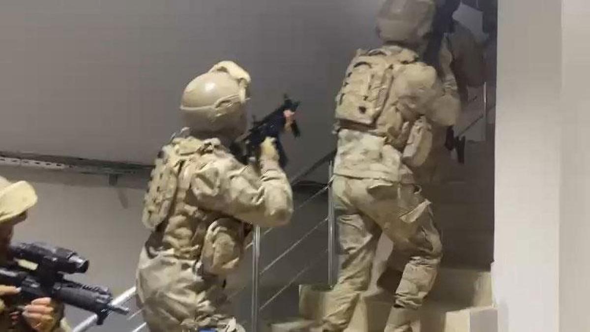 600 jandarma ile PKK operasyonu: 4'ü DEM Parti belediye meclis üyesi adayı 17 gözaltı