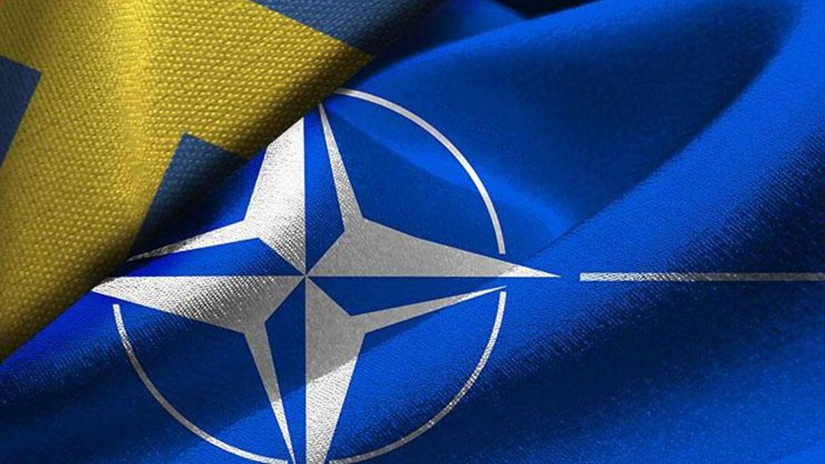 İsveç NATO'nun 32. üyesi oldu