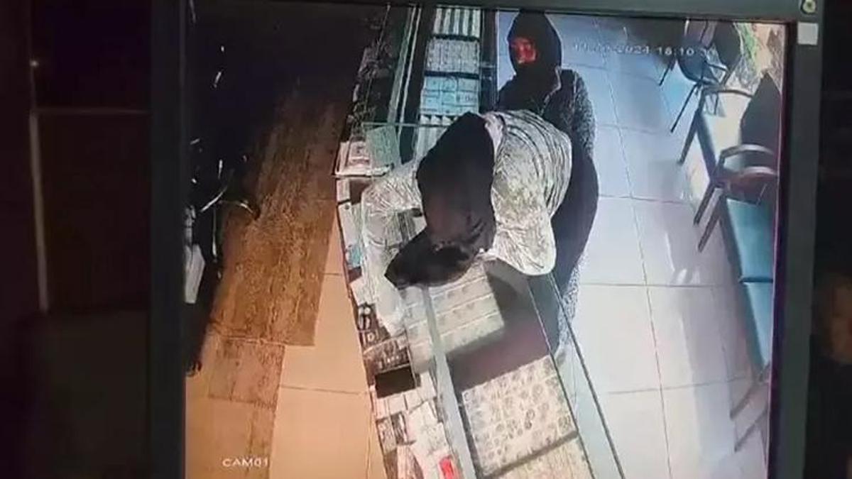 3 kadından kuyumcuda akılalmaz plan! 1 milyon TL'lik altını böyle çaldılar