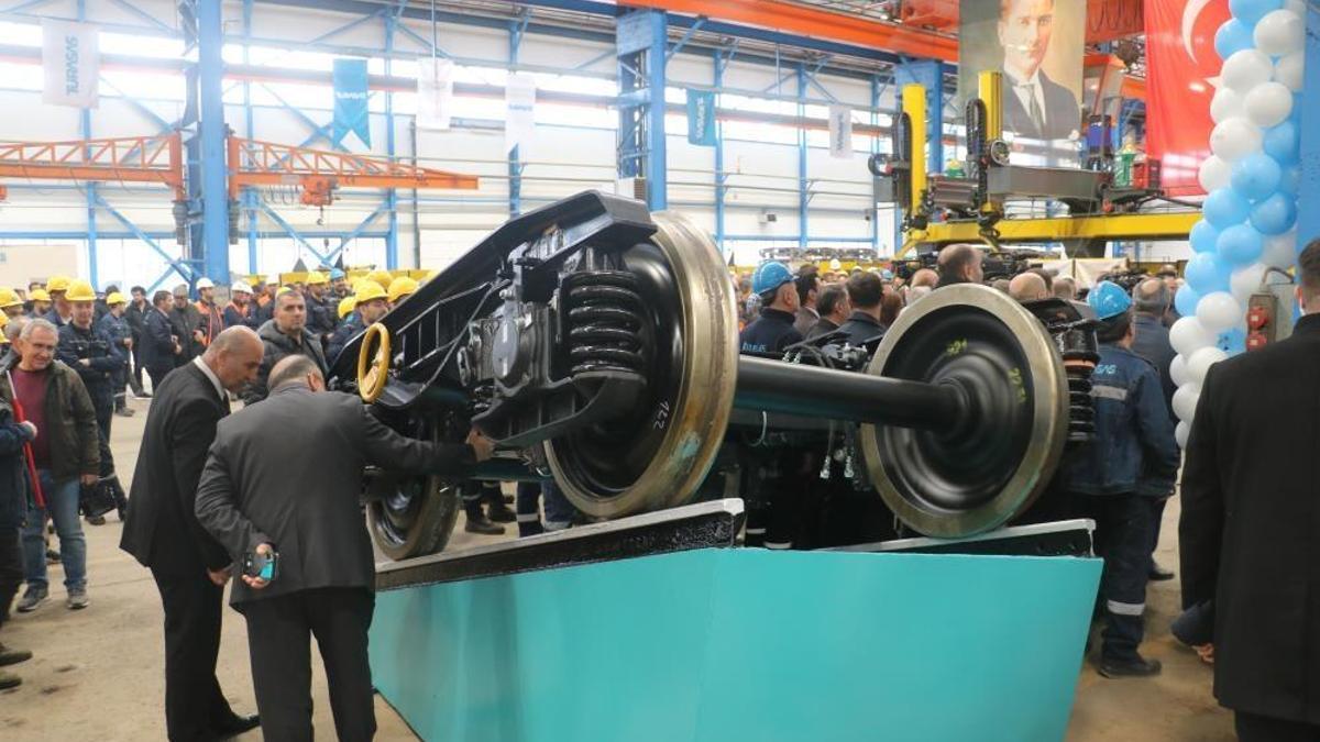 Yerli ve milli hızlı tren geliyor! Saatte 225 km hıza ulaşacak