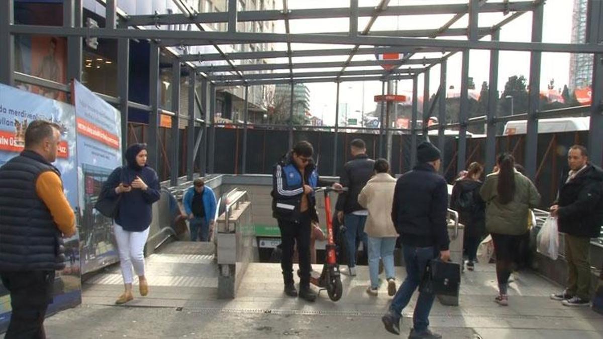 Mecidiyeköy istasyonunda bir kişi metro raylarına atlayarak intihar etti