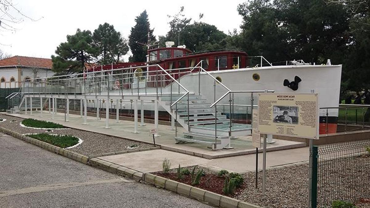 Atatürk'ün gezi teknesi, Çanakkale Deniz Müzesinde sergileniyor