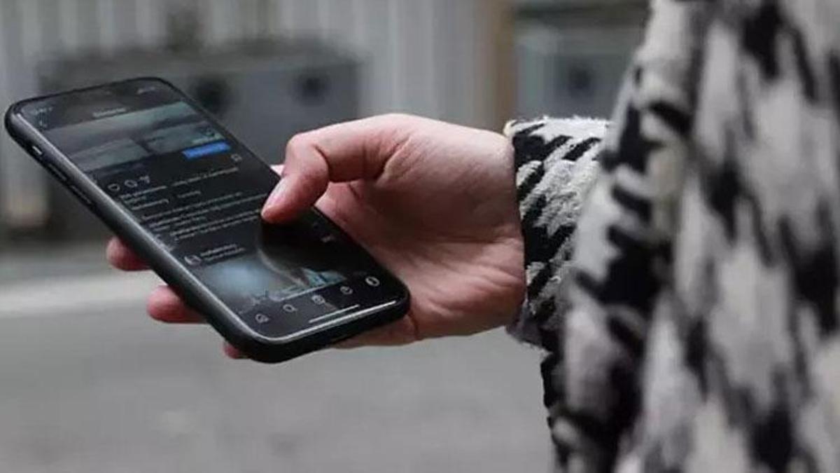 Narsist kişilerde Facebook, Instagram, TikTok ve benzeri sosyal medya bağımlılığı daha fazla