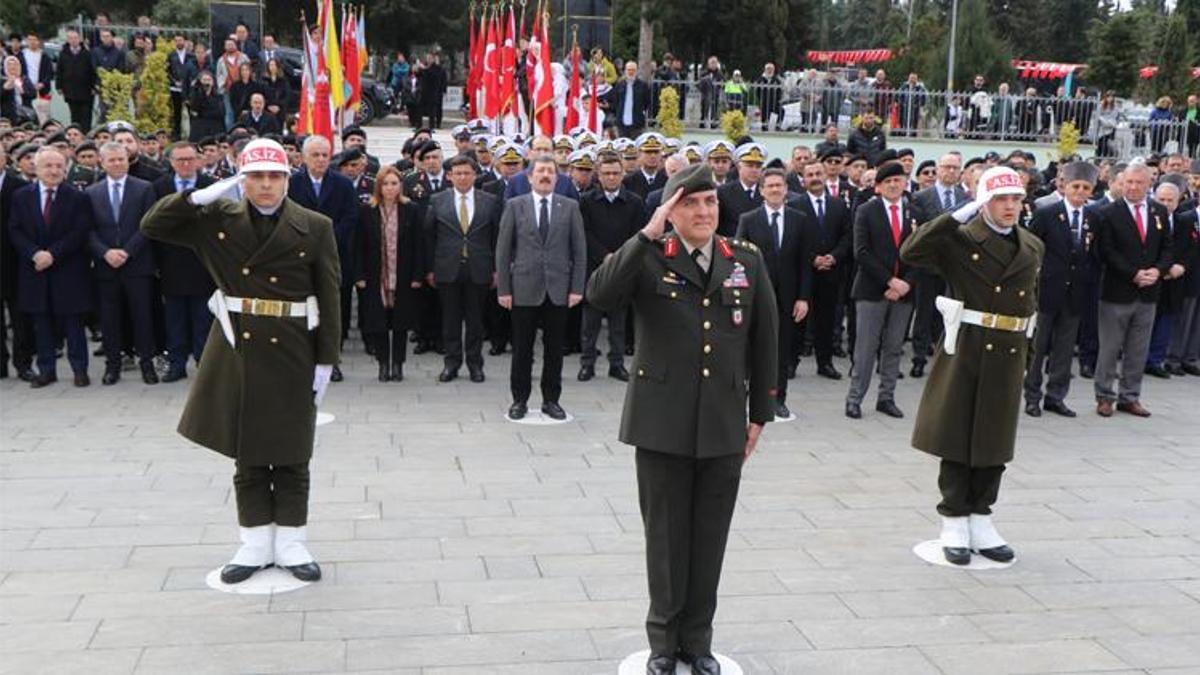 18 Mart anması yapıldı! Gözyaşlarına hakim olamadı