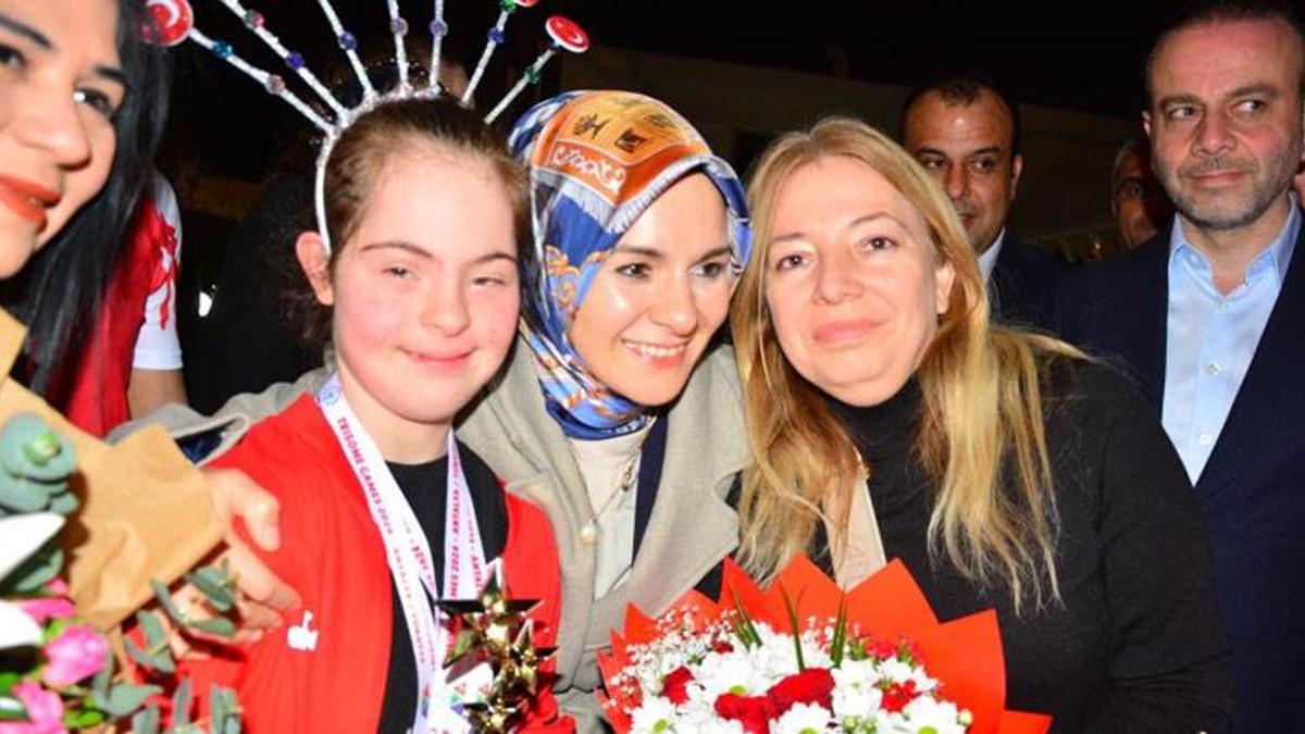Down Sendromlu Selin Naz, dünya şampiyonu oldu! Büyük gurur