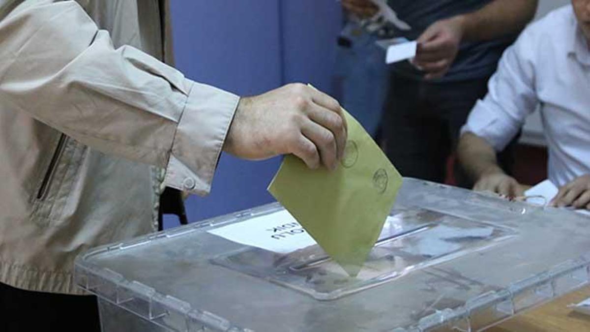 Yerel seçimde 2. tur var mı? 2024 yerel seçimde kaç oy kullanılacak, seçimde kaç oy pusulası olacak?